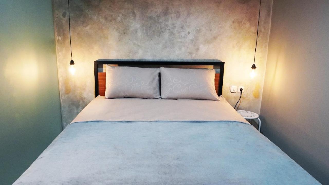 Hostel 18 Pasangan Butuh Surat Nikah Bandung Eksteriør bilde